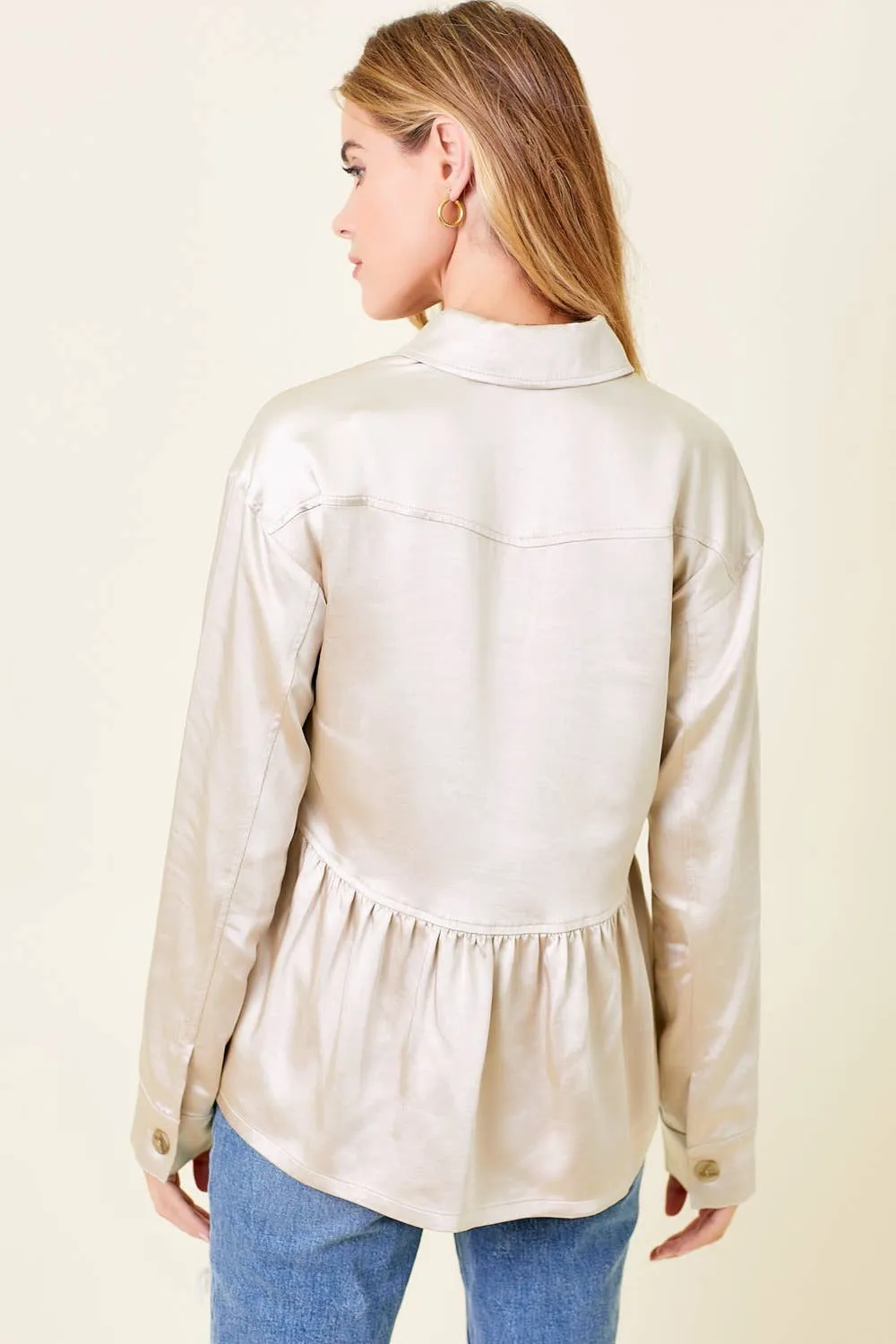 60203 Peplum Satin Shacket: Champagne / L
