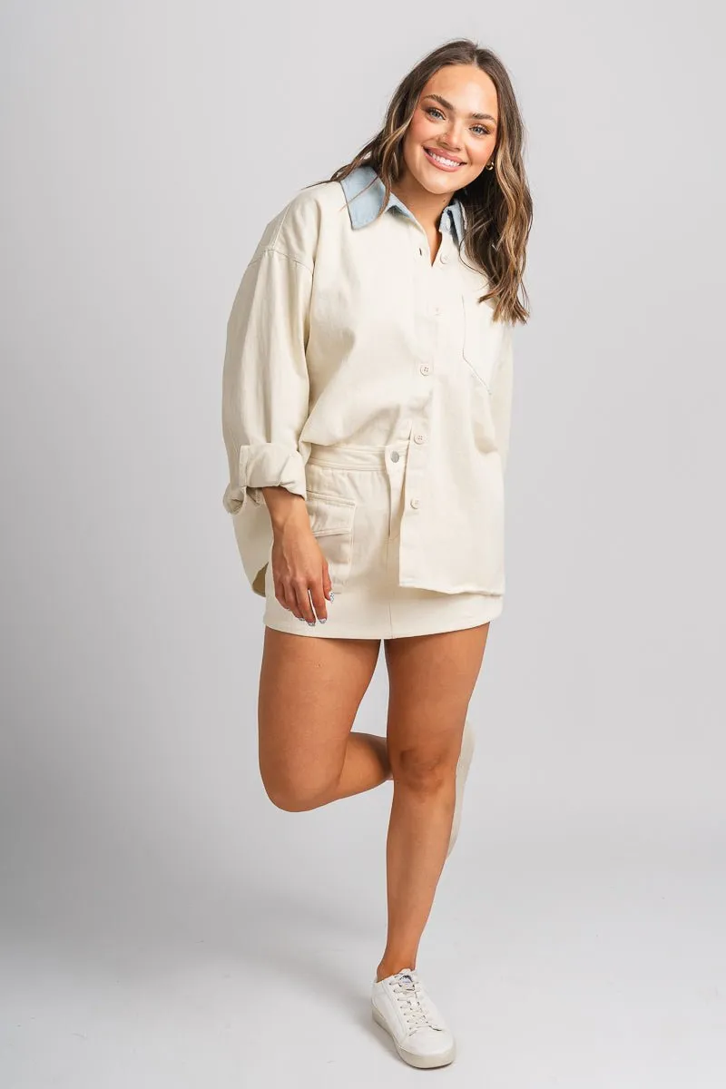 Contrast collar shacket cream