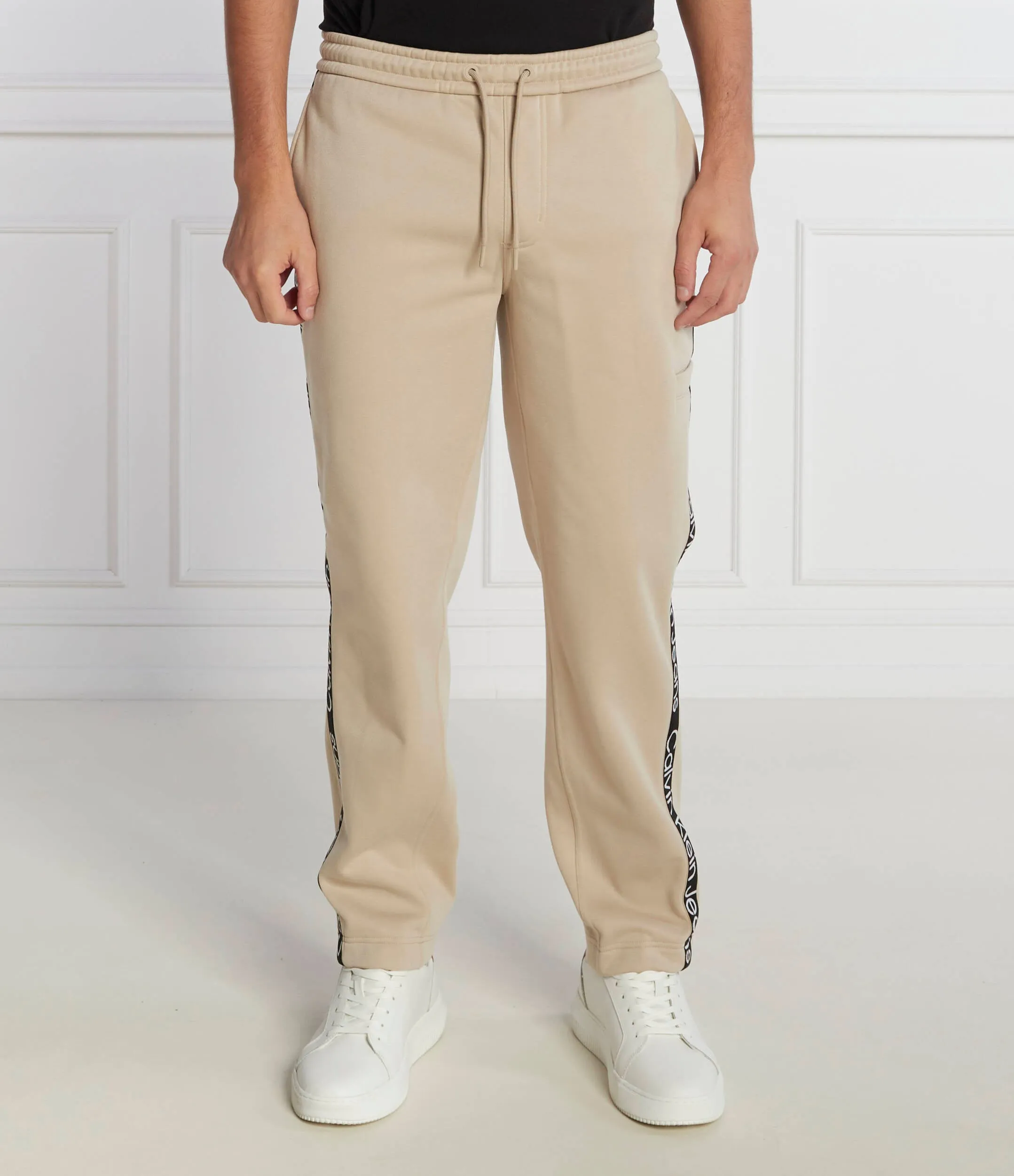 Cut Off Logo Tape Hwk Pant