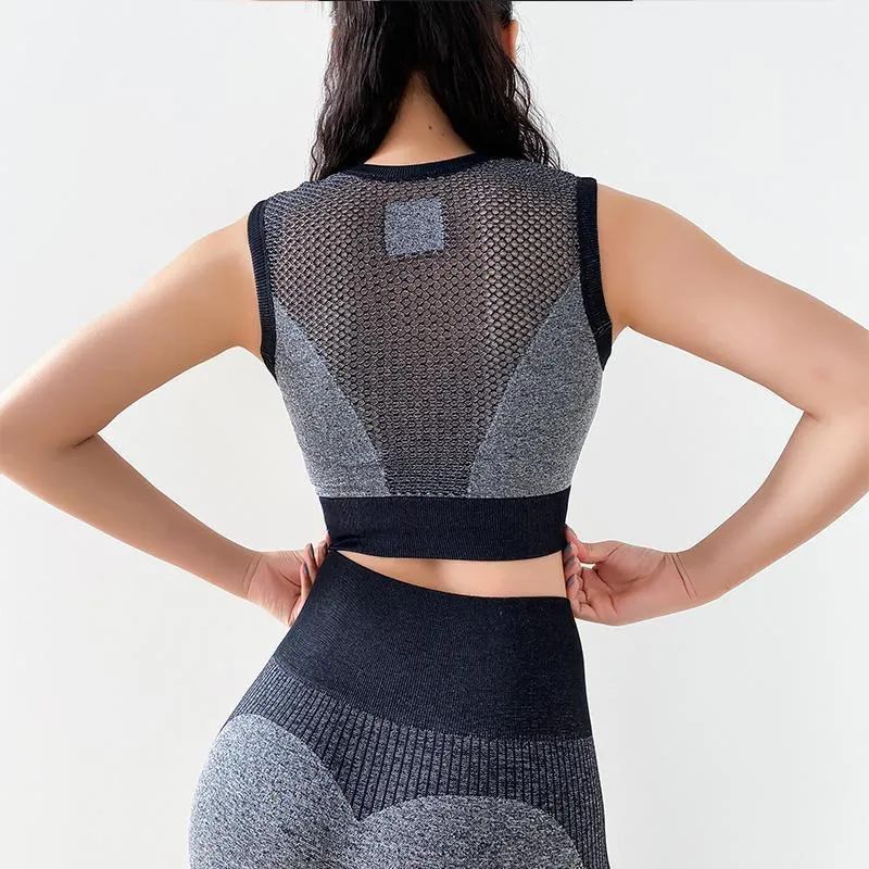 Knitted Seamless Yoga Hollow Vest