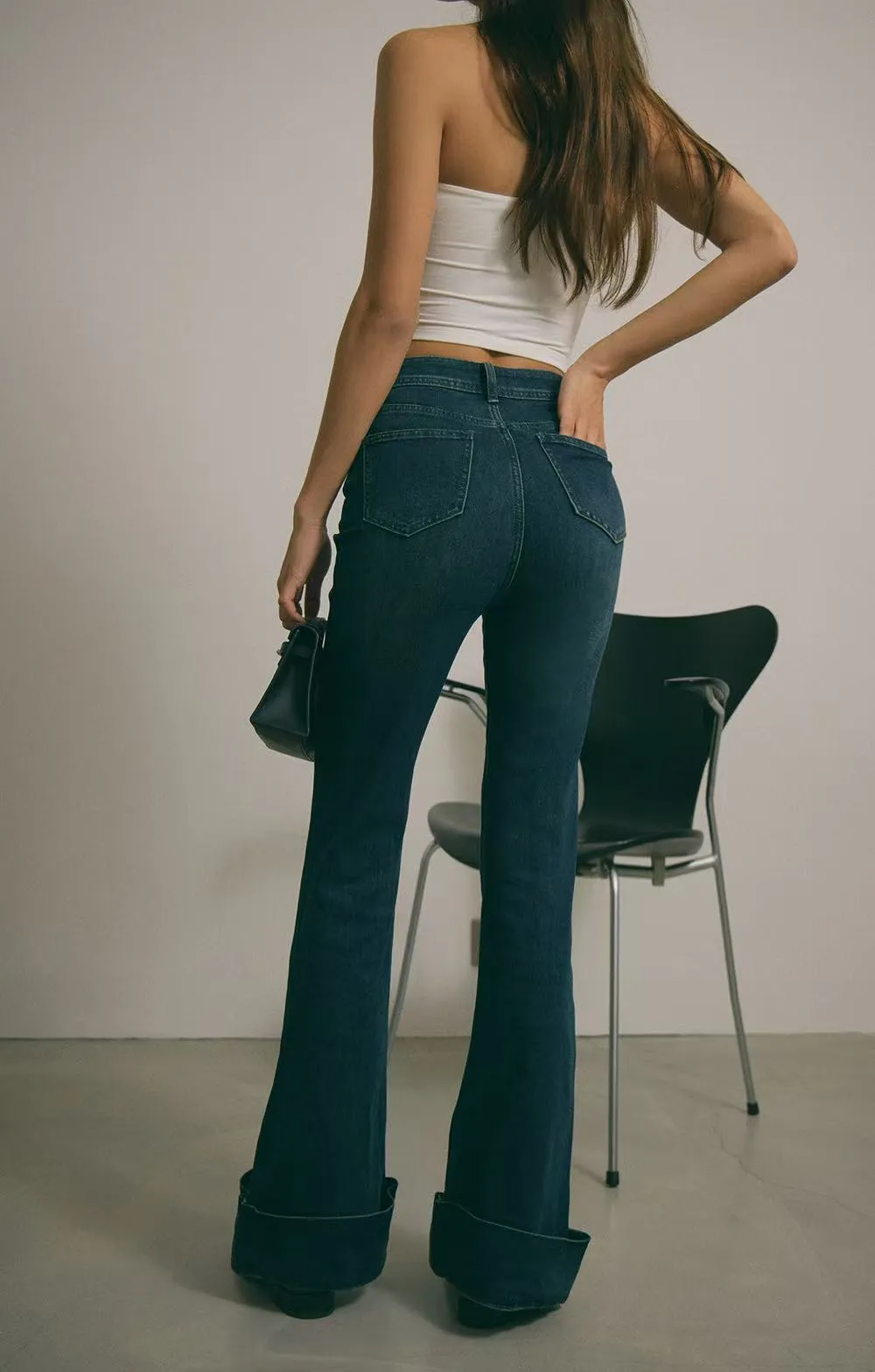 反褶喇叭牛仔長腿褲<br>Cuffed Flared Denim Pants