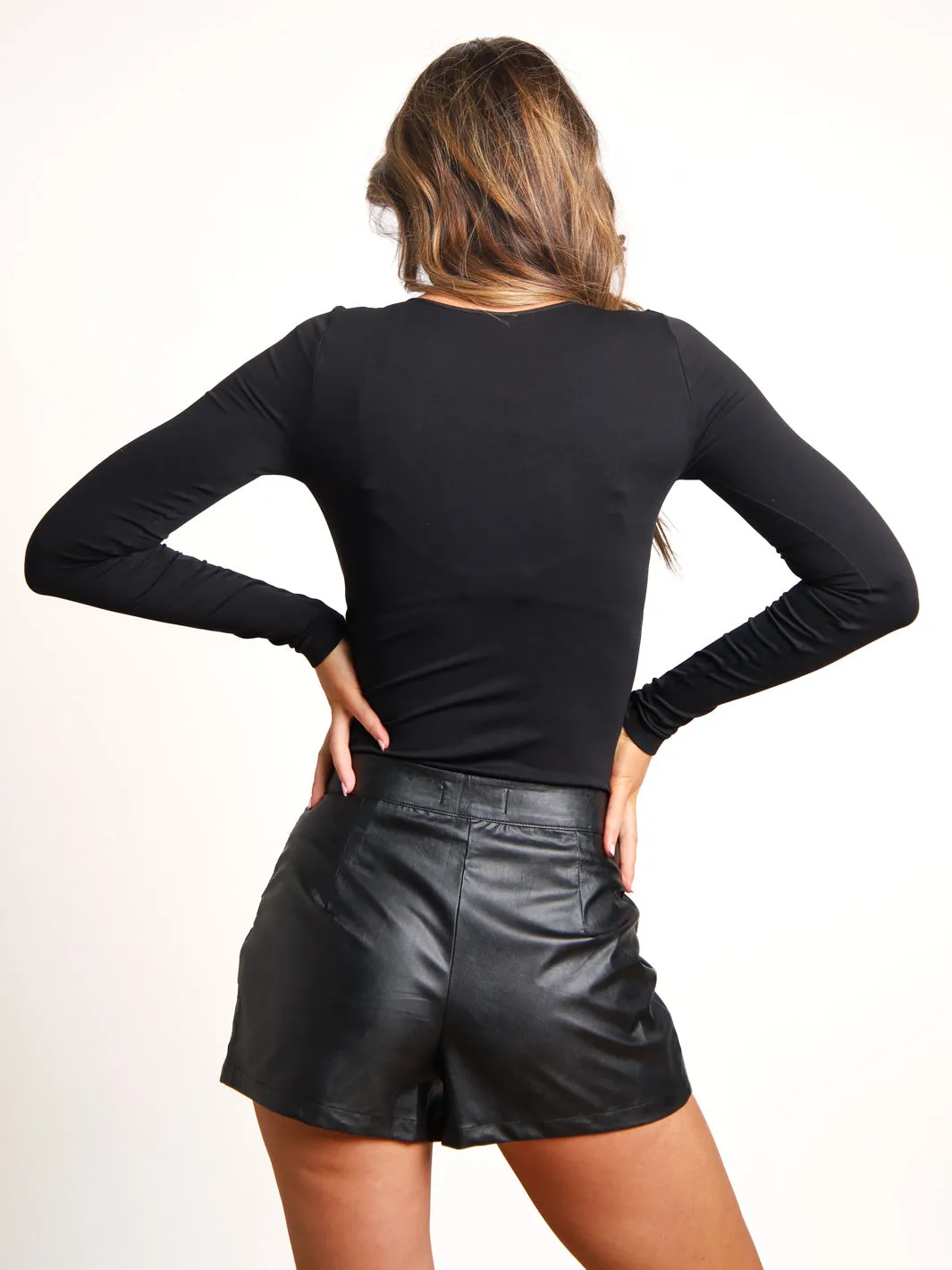 Nikibiki Long Sleeve Crew Neck