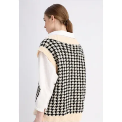 OVERSIZED HOUNDSTOOTH KNITTED VEST TOPS
