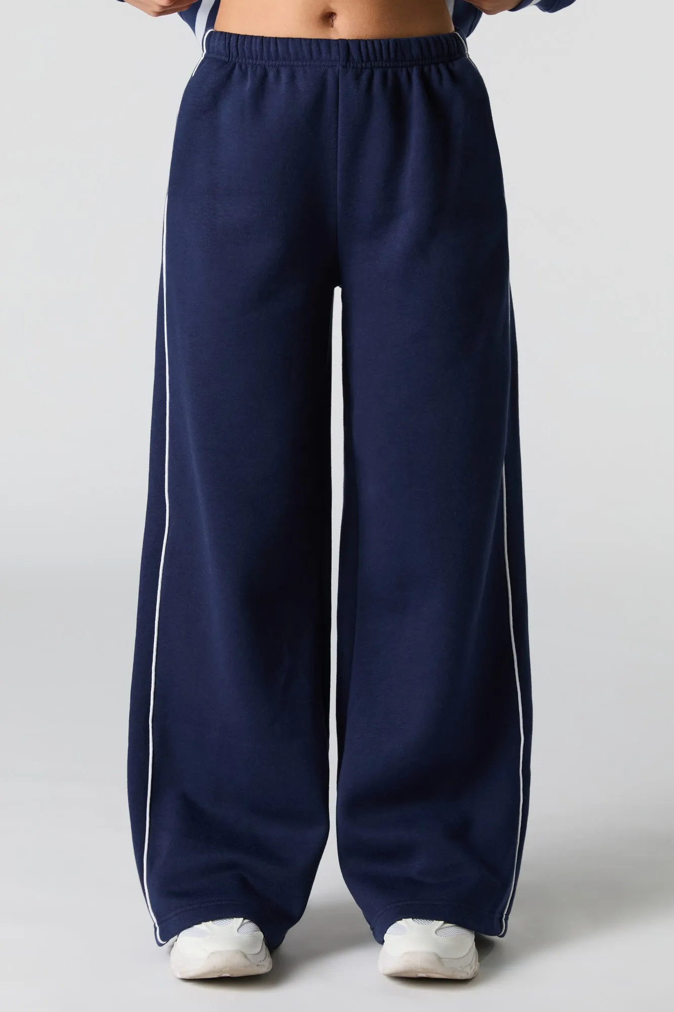 Side Piped Wide Leg Fleece Sweatpant
