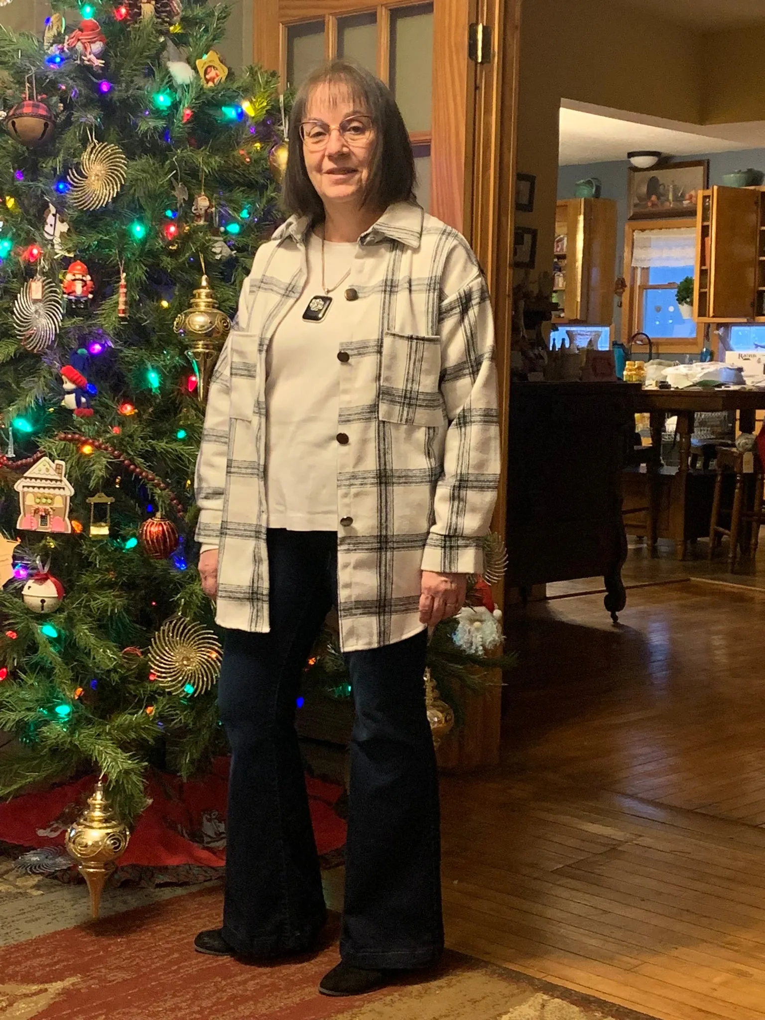 WOMEN PLAID PATTERN BUTTONED SHACKET