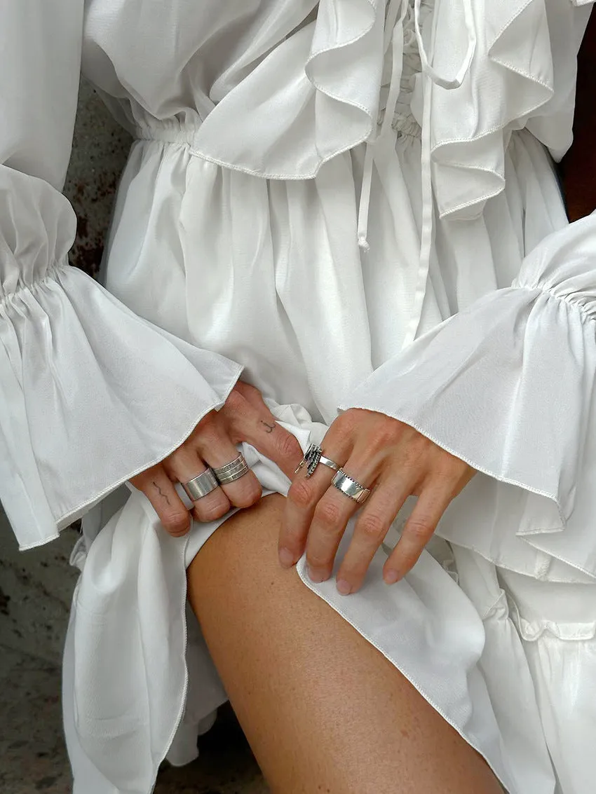 Women's Fashion White Chiffon Sexy Slim V-neck Ruffle Long Sleeve Tie Dress
