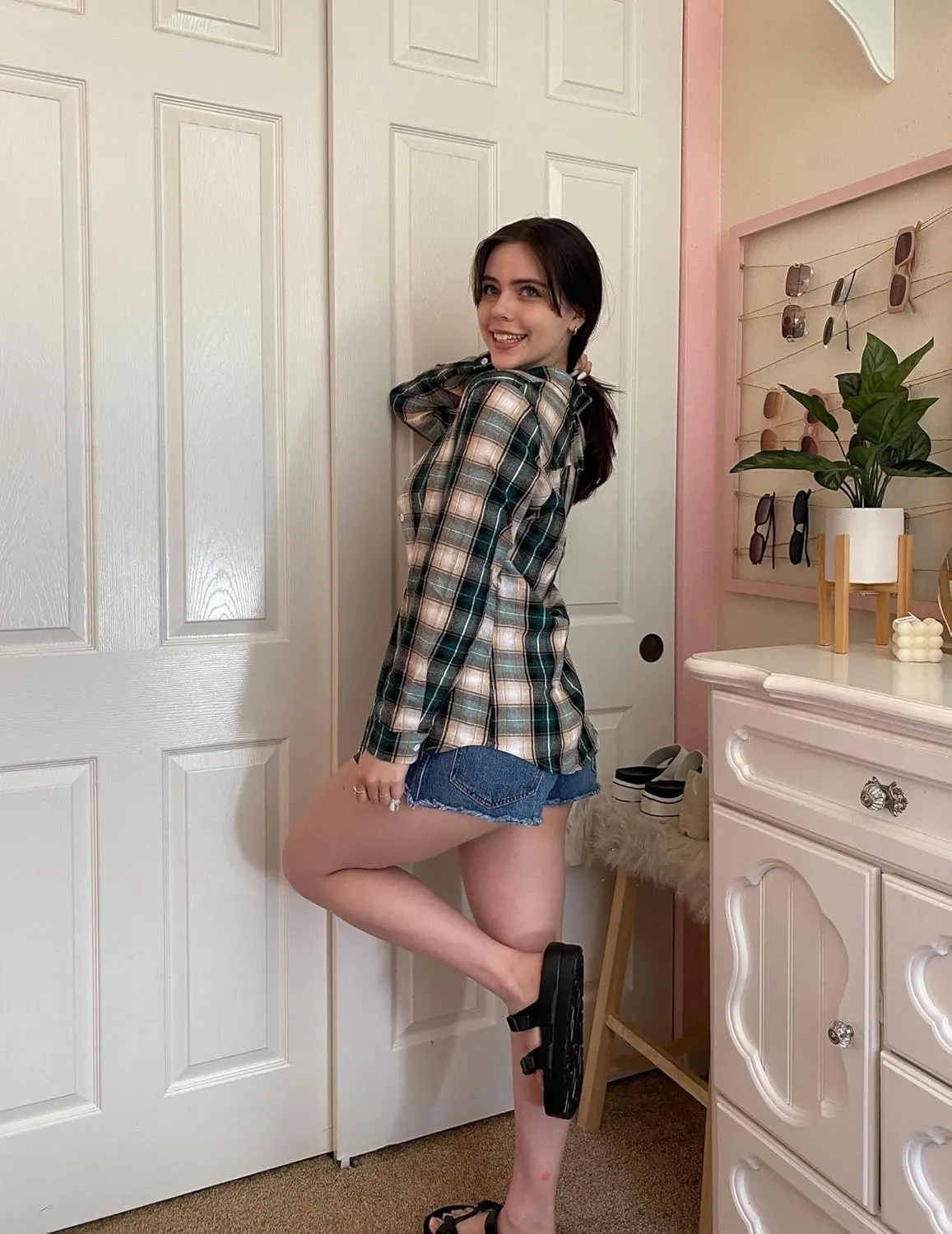 Zeagoo Flannel Shirt Women Button Down Long Sleeve Plaid Shirts